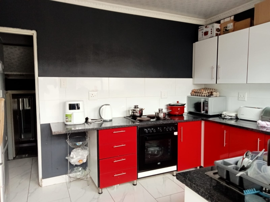 3 Bedroom Property for Sale in Cambridge Eastern Cape